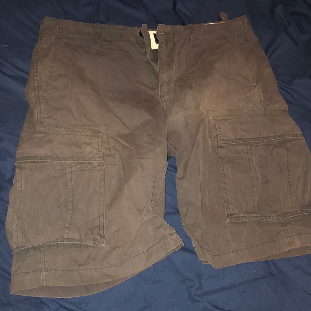 Men’s cargo shorts